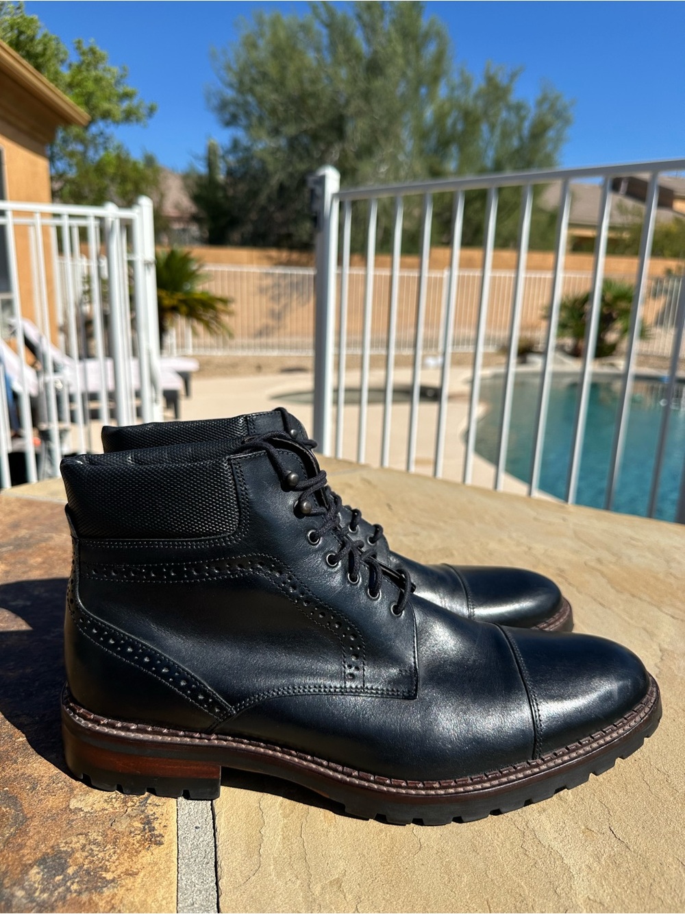 Johnston & Murphy Black Leather Lace-Up Cap-Toe Boots